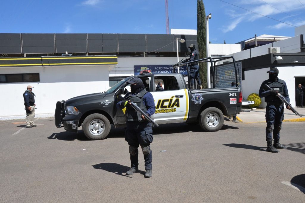 COMUNICADO POLICÍAS (2)