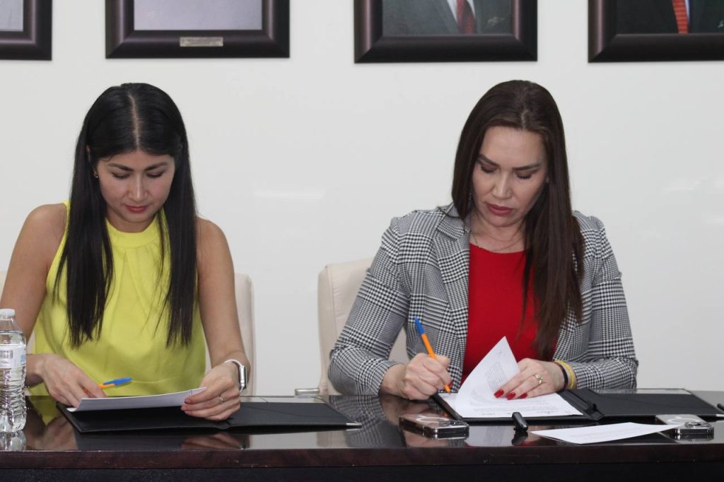 FIRMAN CONVENIO DE COLABORACIÓN COBAED Y EL IDJ (3)