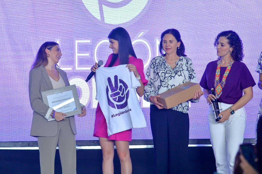 Con Esteban las mujeres duranguenses tienen un gran aliado Mayte Manzanera (1)