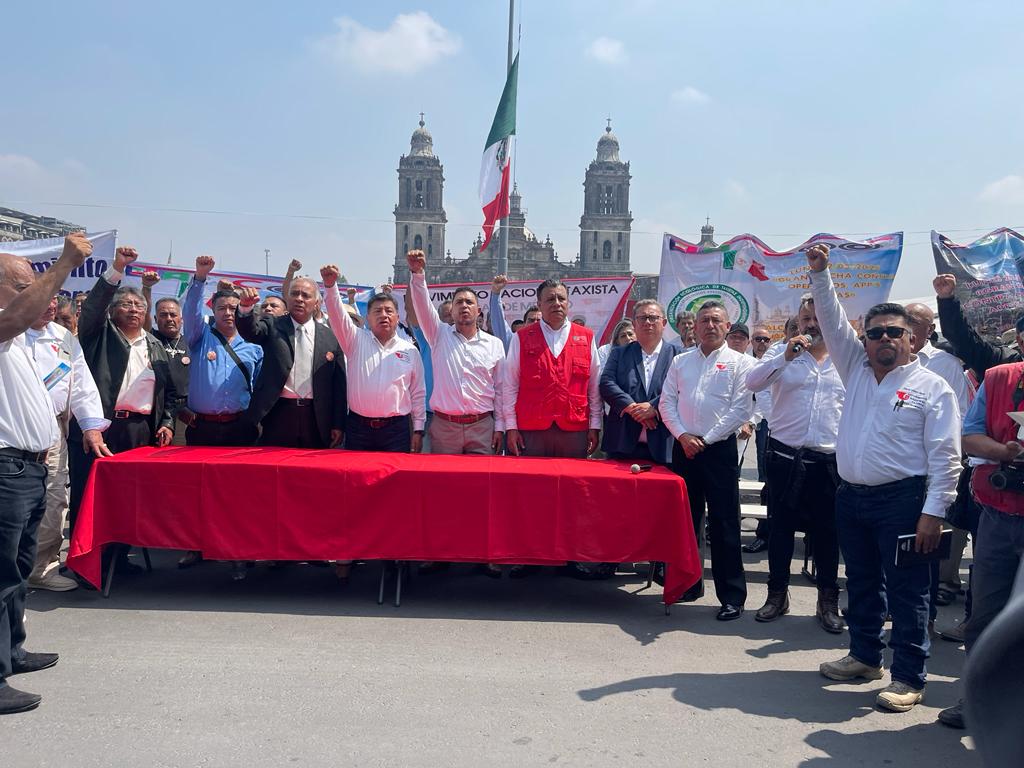 DENUNCIAN TAXISTAS ABUSOS Y VIOLENCIA ECONÓMICA DEL GOBIERNO DE CLAUDIA SHEINBAUM (6)