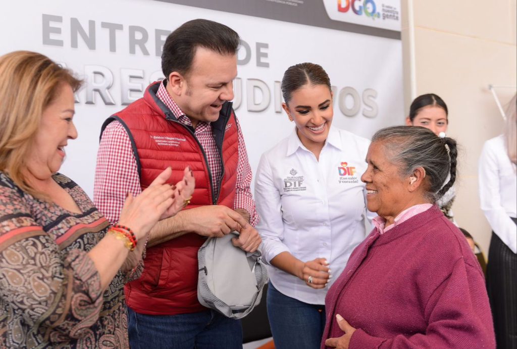 Al alcance de todos, ponen Esteban y Marisol auxiliares auditivos gratuitos1