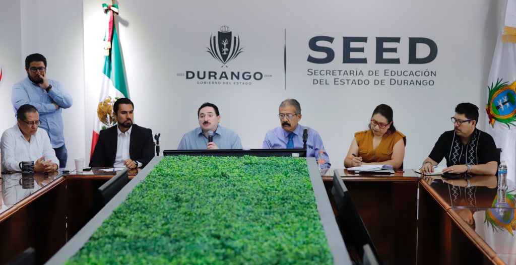Comenzaron a caer los aviadores de la SEED_ Gobierno de Esteban detecta diversas irregularidades (1)