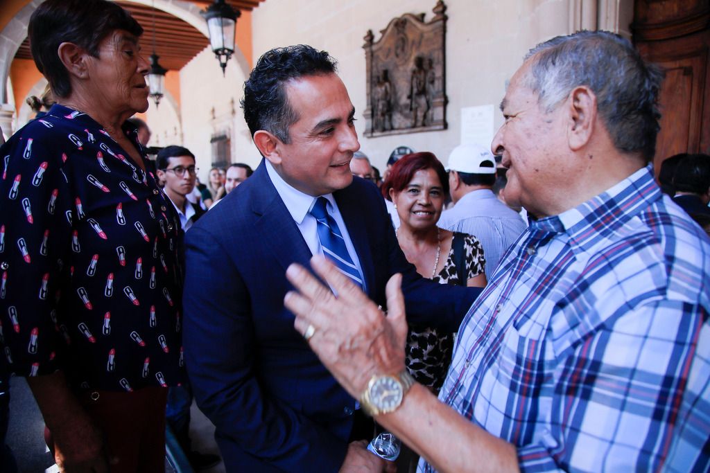 Mantienen duranguenses a Toño Ochoa entre los mejores alcaldes de México2