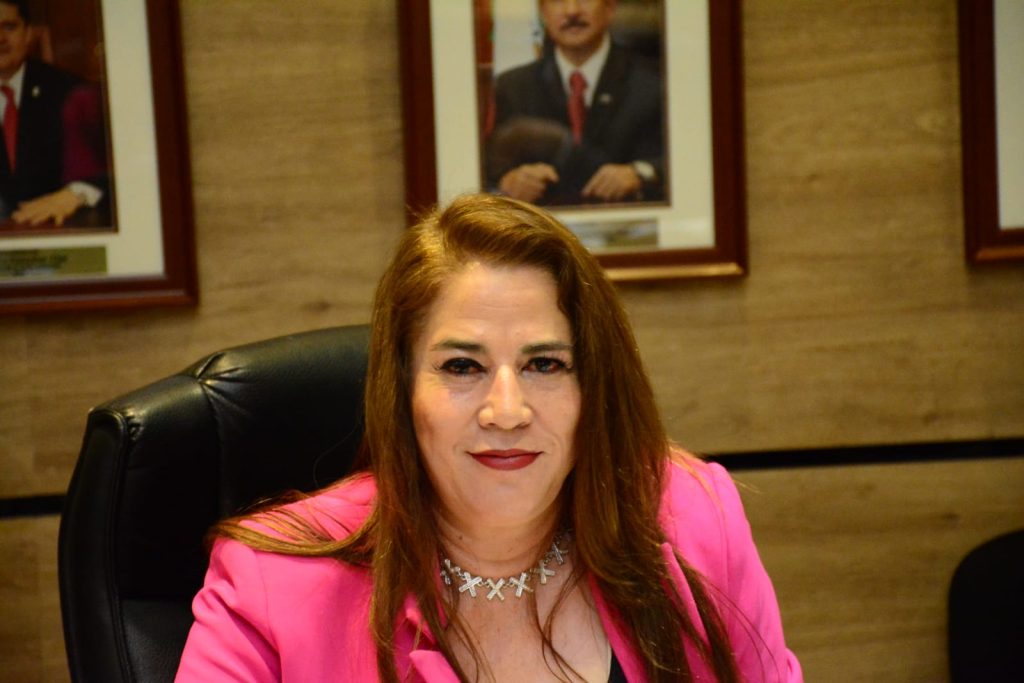 ALEJANDRA DEL V6