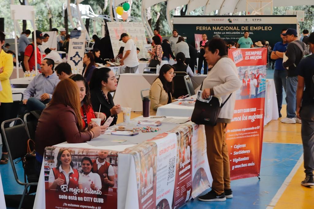 Llegó a Durango la Feria del Empleo para la inclusión laboral, con espacio para discapacitados y adultos mayores 3