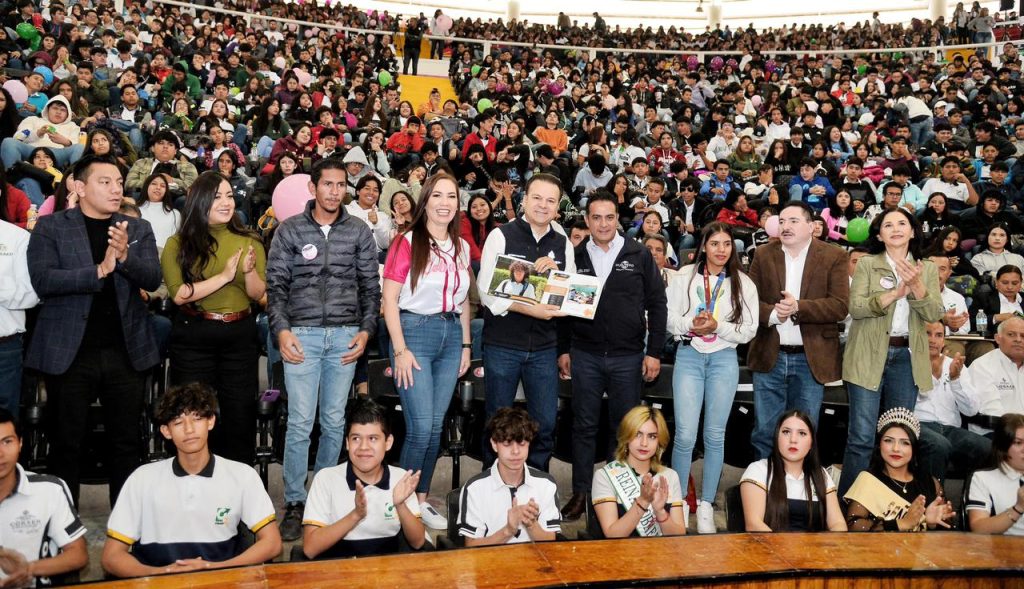 Me la voy a jugar por los jóvenes de Durango Esteban 4