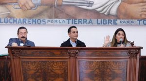 Para cumplir los sueños y anhelos de los duranguenses, listo el paquete económico 2024 Toño Ochoa 1