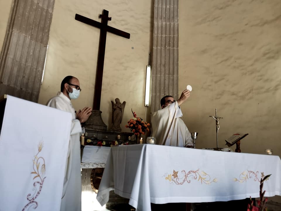 Procesión y Misa por los difuntos 2