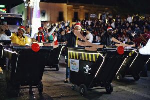 Tendrán más chula, limpia y ordenada nuestra casa, los nuevos “perroncitos” Toño Ochoa