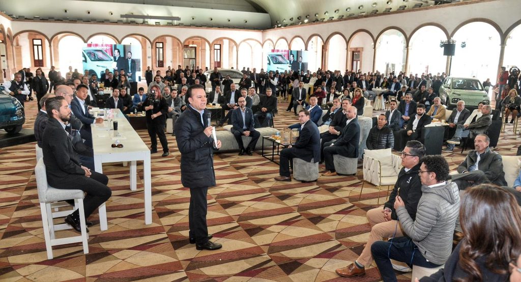 Empresarios se dicen listos para trabajar junto al gobernador Esteban con la llegada de nuevas inversiones1