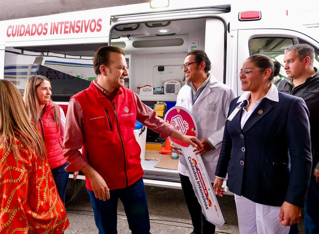 En este 2024, el año de la salud, Durango cuenta con 32 nuevas ambulancias equipadas para llegar a comunidades de difícil acceso