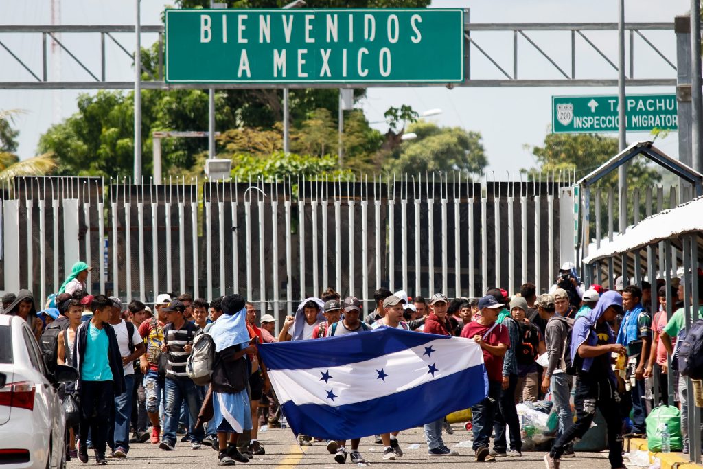 Migrantes-Honduras-XINHUA-scaled