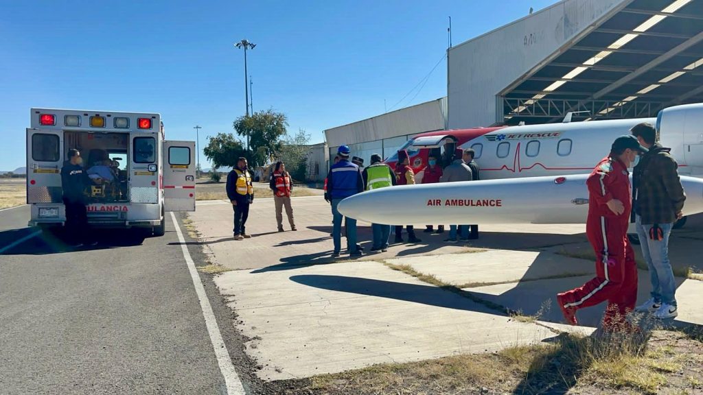 Niño duranguense afectado por uso de pirotecnia recibirá atención en la Fundación Shriners para niños con quemaduras2