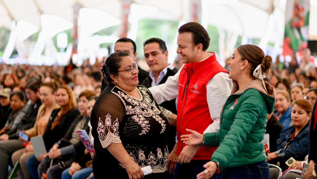 Ahora con la Tarjeta Madre, mujeres se sienten respaldadas por Esteban para sacar a sus hijos adelante4