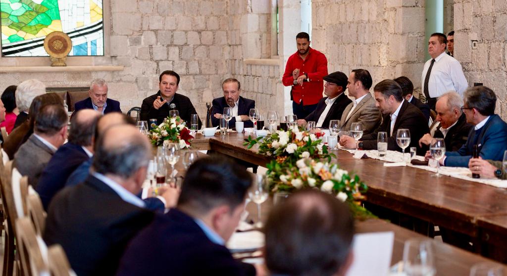 Con trabajo en equipo con empresarios, Durango se convierte en protagonista de inversiones e innovación Esteban 2