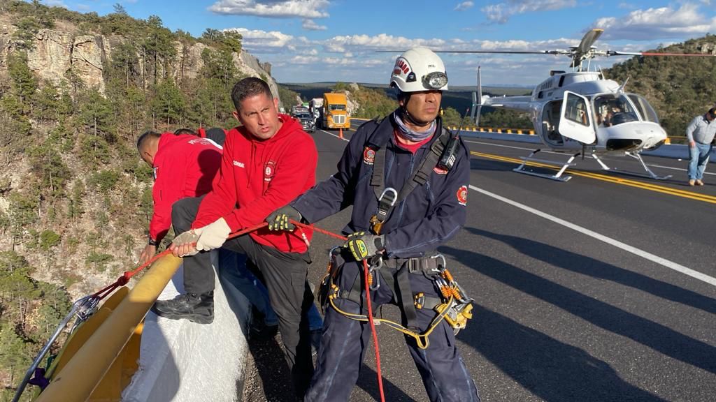 Tras intensos operativos de búsqueda, FGE confirma hallazgo de cuerpo de joven desaparecido6