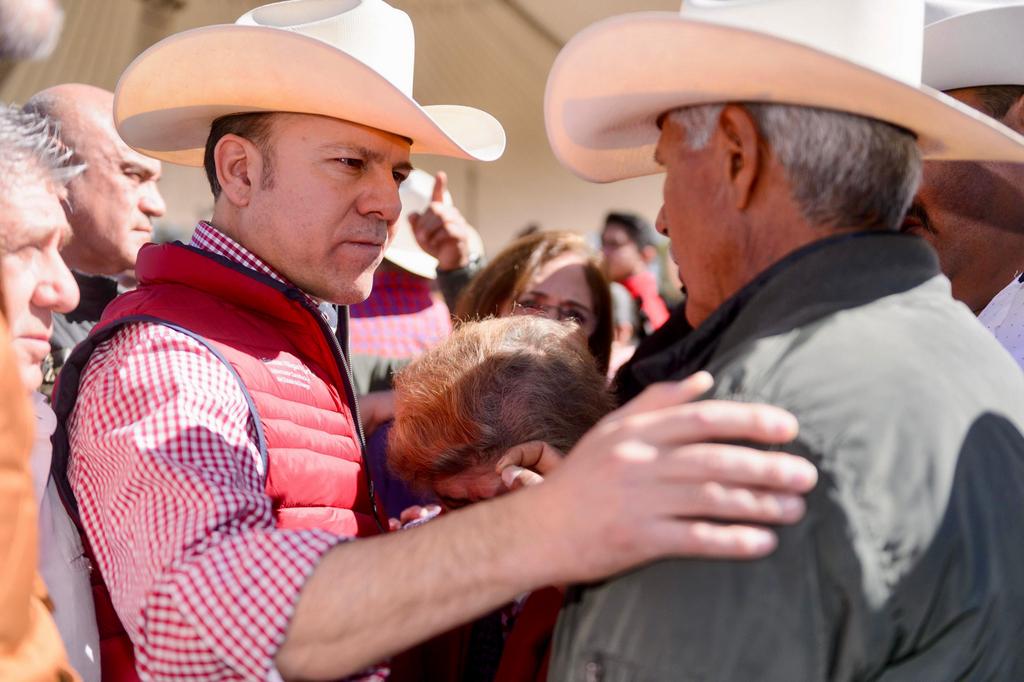 Coordina esfuerzos Gobierno del Estado con la Federación para hacerle frente a la sequía que azota al campo duranguense2