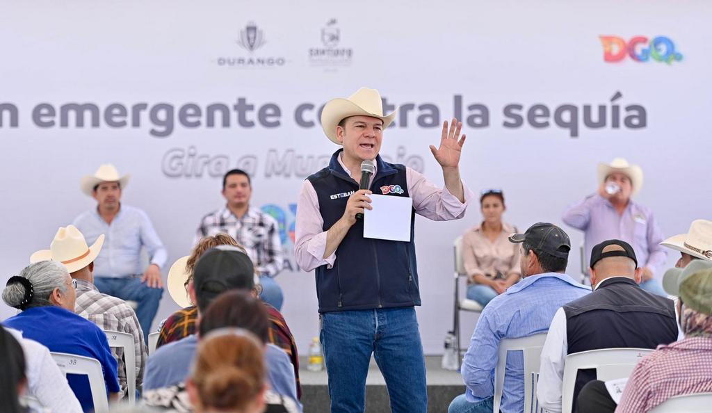 04-Lleva Gobernador Esteban Plan Emergente Contra la Sequía a productores de Santiago Papasquiaro4
