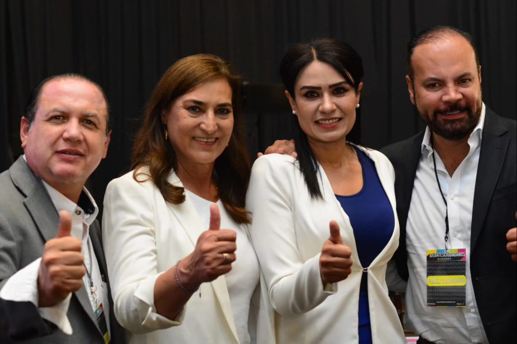 Ale Terrones y Paty Jiménez las mejores propuestas en Diálogos Ciudadanos (3)