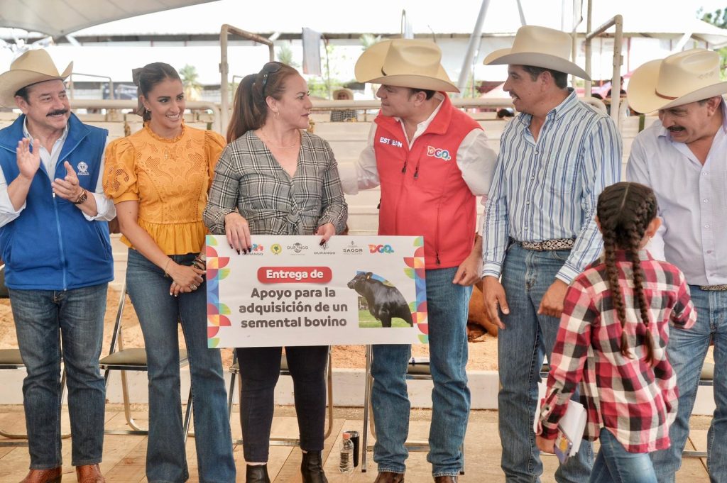 Ganaderos de Durango tienen gobernador amigo y se tiene que sentir (4)