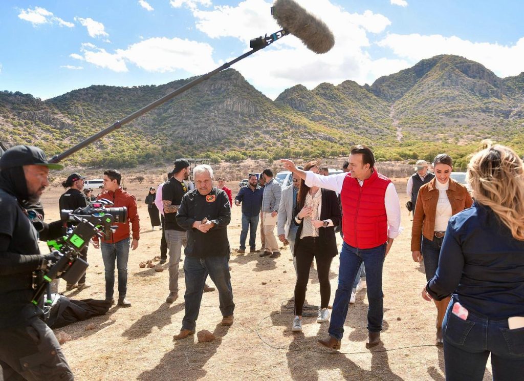 01-Resalta actor Damián Alcazar apoyo del gobernador Esteban a producciones y talento duranguense (1)