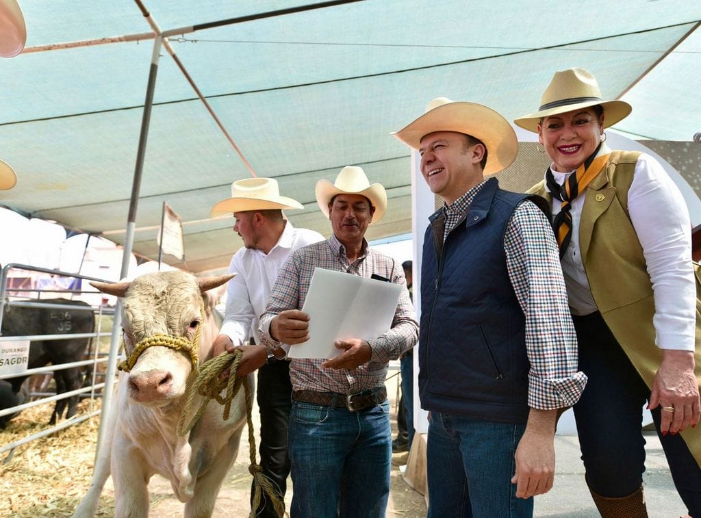 1-Continuar con exportación de ganado, prioridad del Gobierno del Estado (1)
