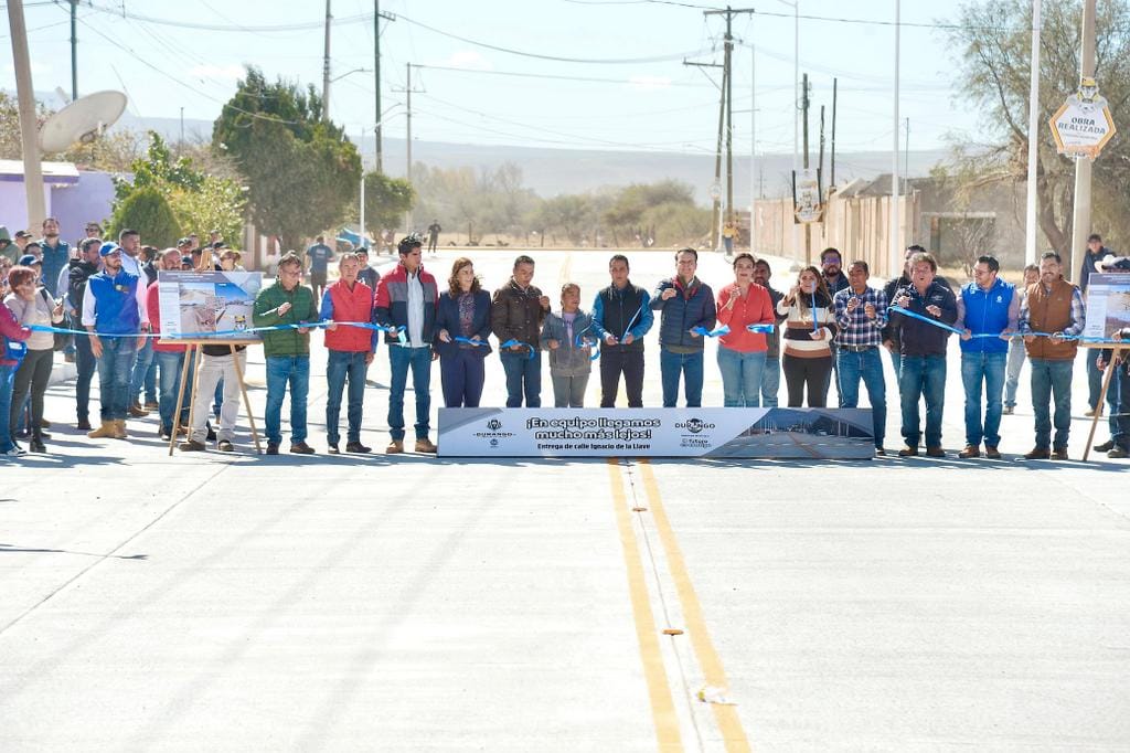 4-Juntos Esteban y Toño hacen que renazca la capital con más calles pavimentadas (4)