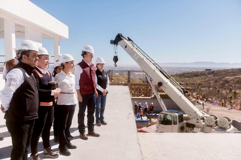 07-Claudia Sheinbaum y Esteban Villegas supervisan avances de Planta Potabilizadora en Durango (8)