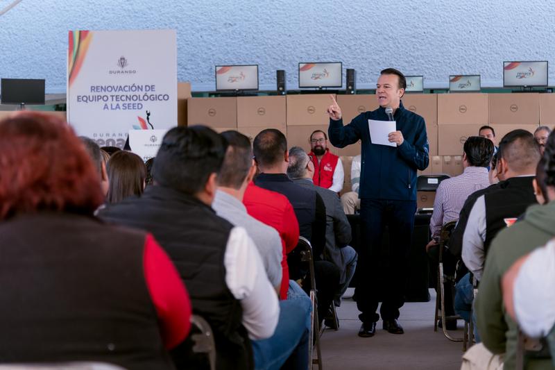 6-Con Esteban y Toño, Durango avanza hacia la modernización educativa (6)