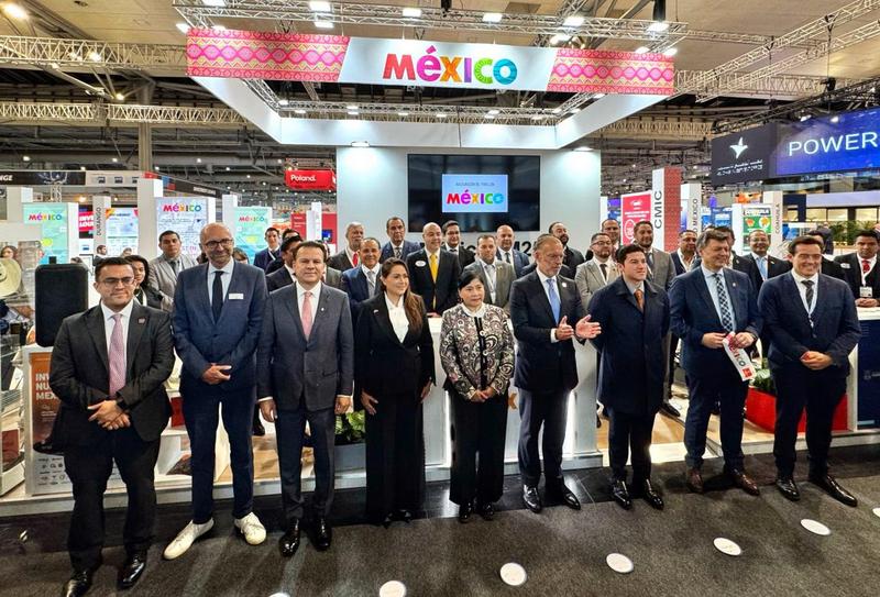 Esteban Villegas presenta a Durango en Hannover Messe, la feria industrial más importante del mundo