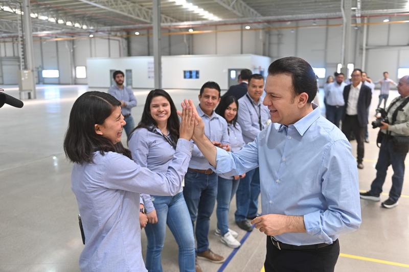 1-Con más empleo para las mujeres, el Gobierno de Esteban (2)