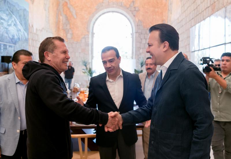 1-Julio César Chávez y Zanfer Boxing se suman a Durango en la lucha contra las adicciones a través del deporte (2)