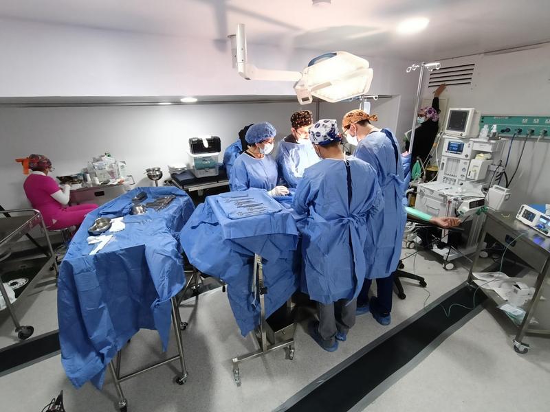 09-La Secretaría de Salud ha realizado mil 200 cirugías en quirófanos ambulatorios y móviles durante el 2025 (1)