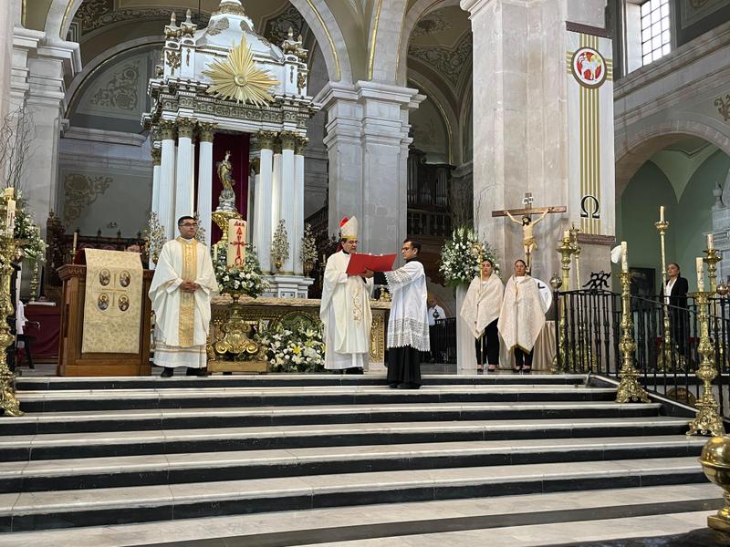 1-Arzobispo realiza Matrimonios Colectivos en la Catedral de Durango (4)