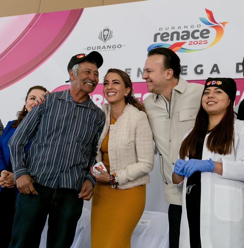 1-DIF Estatal devuelve sonrisas y bienestar a adultos mayores con prótesis dentales gratuitas (1)