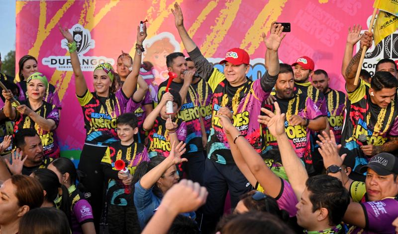 1-Más de 10 mil duranguenses corren por la niñez en la Carrera “Nuestros Héroes 2025” (6)