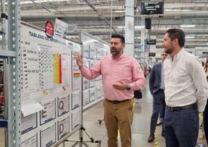 08-Leoni fortalece su presencia en Durango; Gobierno del Estado respalda crecimiento con visión industrial1