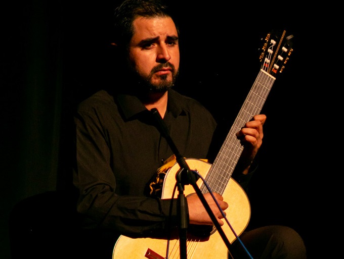 1-guitarra clásica en el Teatro Victoria 1