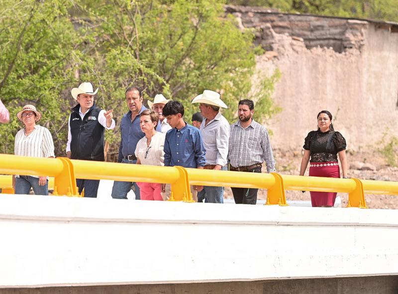 2-Obras en la carretera San Ignacio–Tayoltita concluirán en julio, tras gestión de Esteban Villegas y respaldo del Gobierno Federal (2)