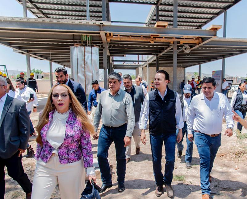 3-Esteban y Homero cumplen con estudiantes de Lerdo entregan aulas, biblioteca e infraestructura moderna en el IESEN (4)