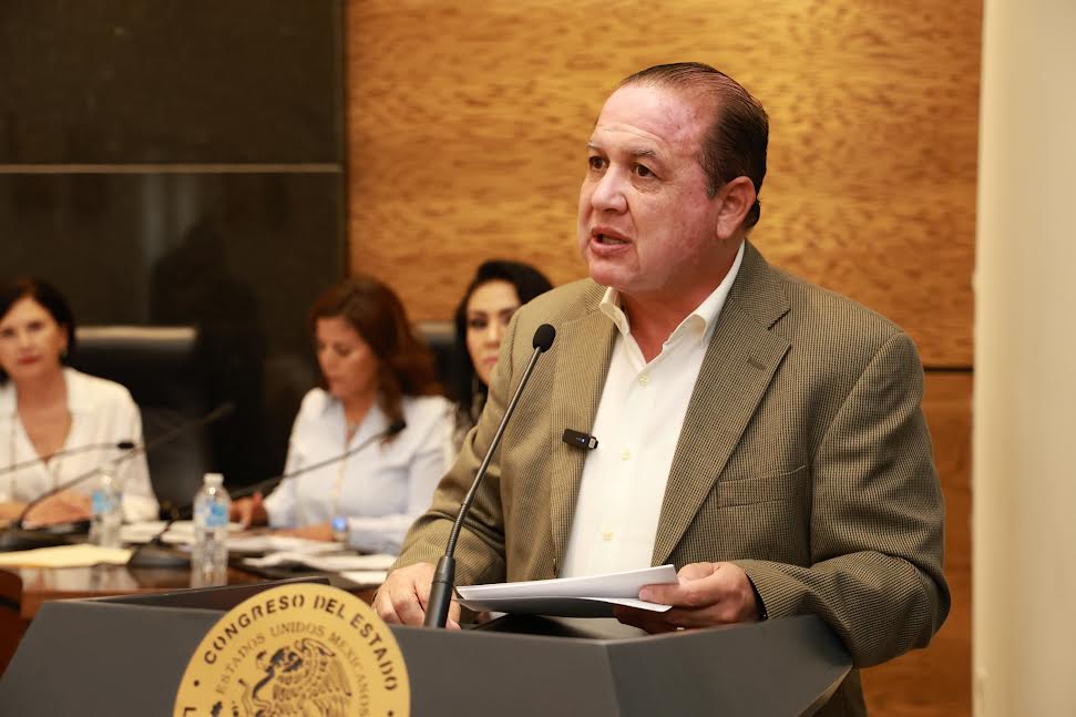 ALANÍS 2025-06-10 at 12.00.44 PM