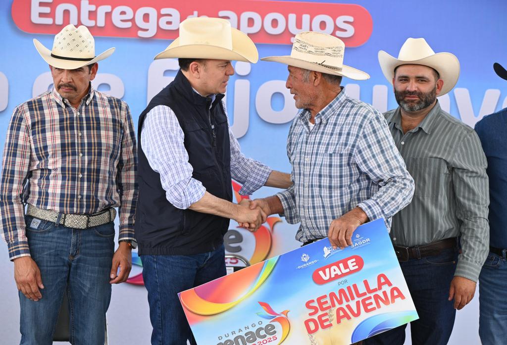 04-Esteban fortalece el campo en San Juan del Río (4)