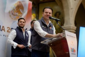 1-Esteban Villegas, segundo mejor gobernador del país; Durango destaca en seguridad y combate a la corrupción (2)