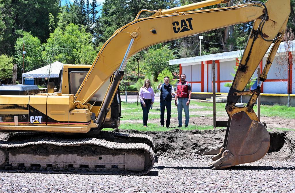 1-Esteban cumple su palabra en el CBTA 3 invierte más de 24 mdp en aulas, cafetería y espacios dignos para estudiantes del campo (1)