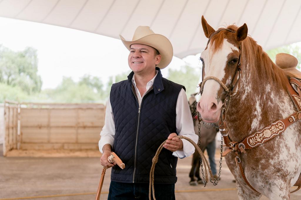 1-Esteban invita a vivir la mejor Expo Ganadera que ha tenido Durango, en la Feria Nacional Francisco Villa “La Villista 2025”1