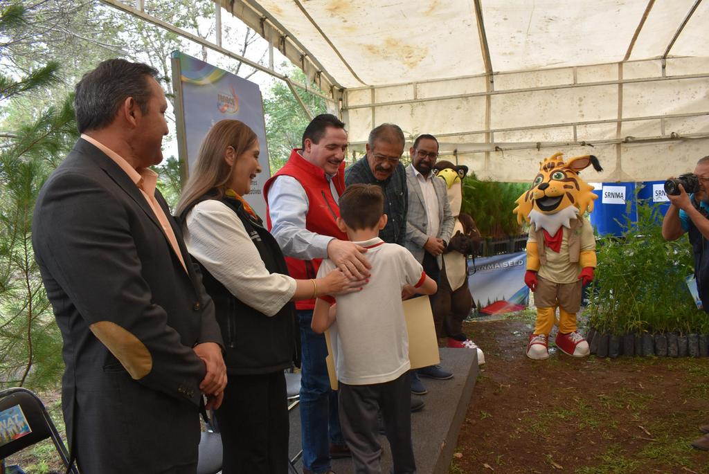2-Durango siembra futuro Gobierno de Esteban impulsa conciencia ecológica desde la niñez con el programa “Plantando Conciencia” (2)