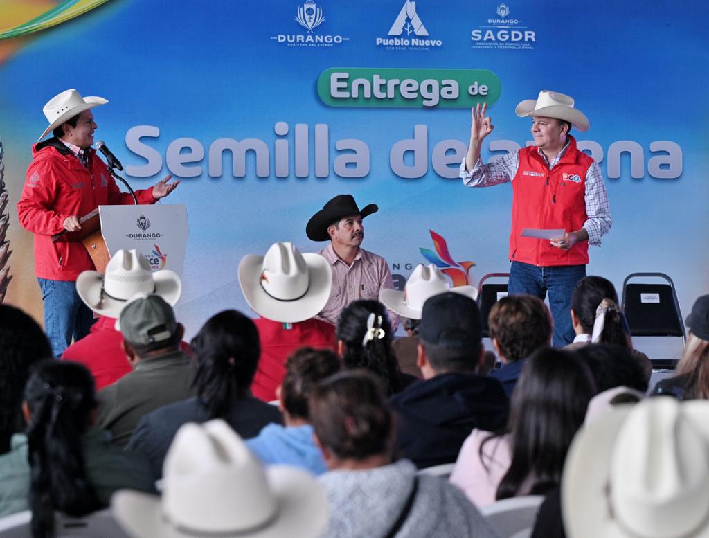 2-Esteban fortalece el campo de Pueblo Nuevo con entrega de 100 toneladas de semilla (2)
