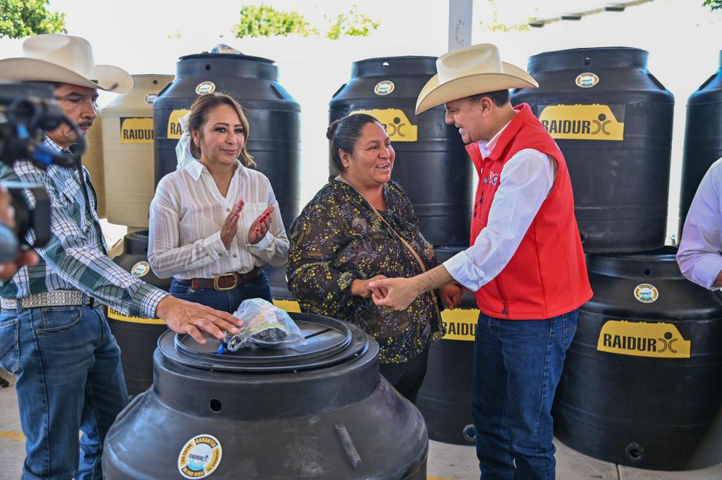 Con más de 14 mdp, Esteban impulsa vivienda, obras comunitarias y certeza jurídica en General Simón Bolívar (2)