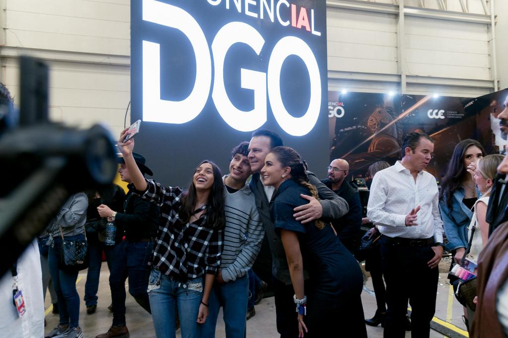 Durango vibra en los primeros días de la Villista 2025 tradición, espectáculos y orgullo compartieron Esteban y Marisol con cientos de familias (4)