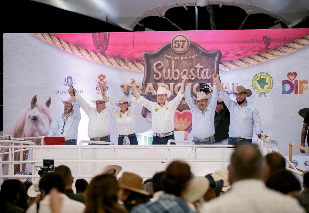 La Subasta Tradicional Ganadera más grande de todos los tiempos 8.8 mdp para Casa Hogar (1)